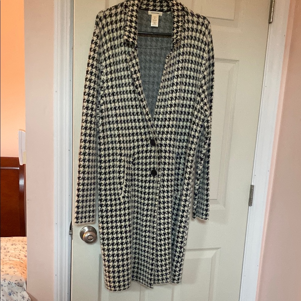 Max Studio Black and White Houndstooth Pea Coat